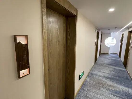 Kanas H Resort