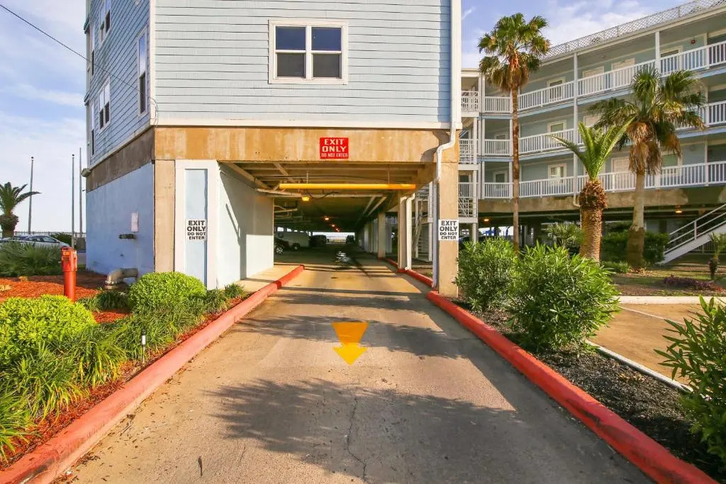 Seascape 1221 in Galveston