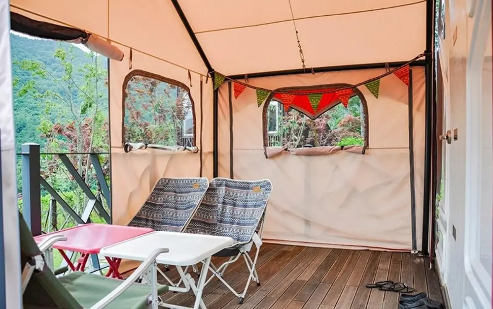 Geojedo Stone Hill Glamping Pension