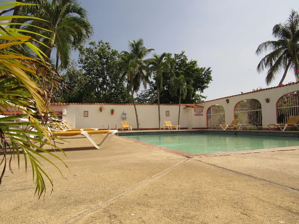 Hotel Perichis