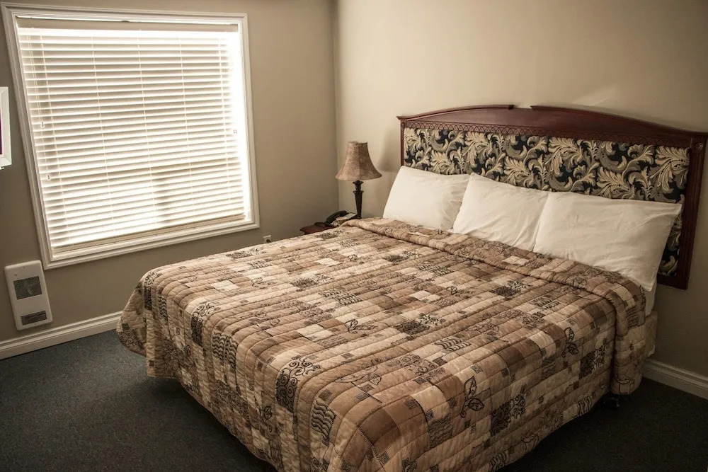 Tr Hotel And Suites