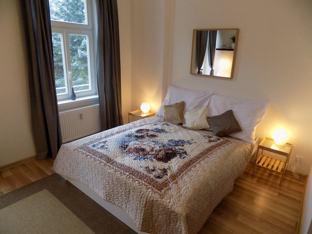 Karlsbad Apartments
