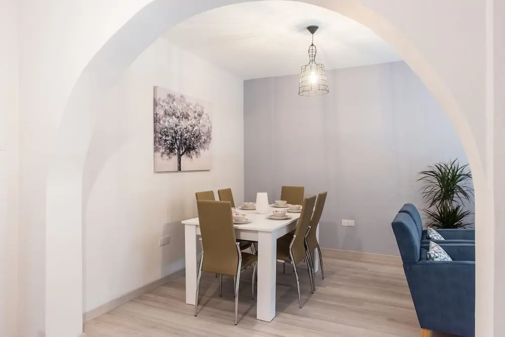 Paradise Promenade Apartment