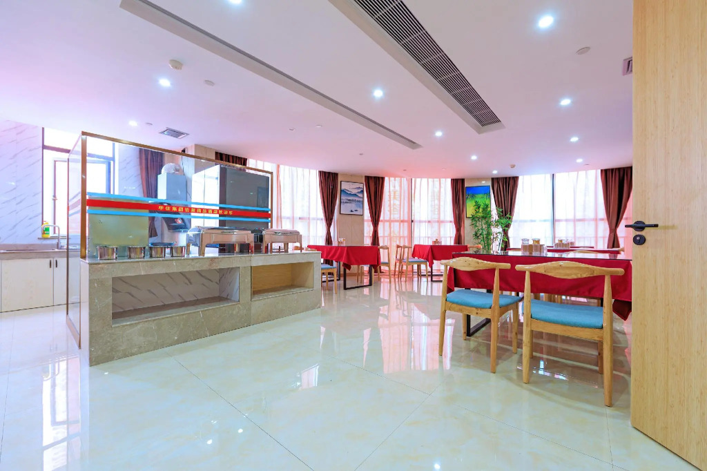 Elan Inn Jingpin Taizhou Tiantai Passenger Terminal