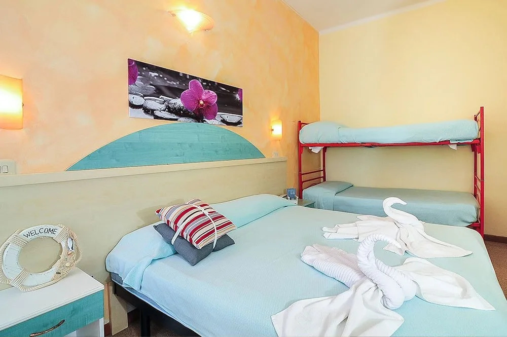Hotel Reve