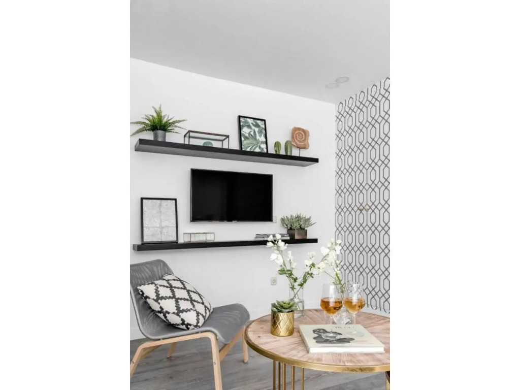 Agradable apartamento Arturo Soria D1