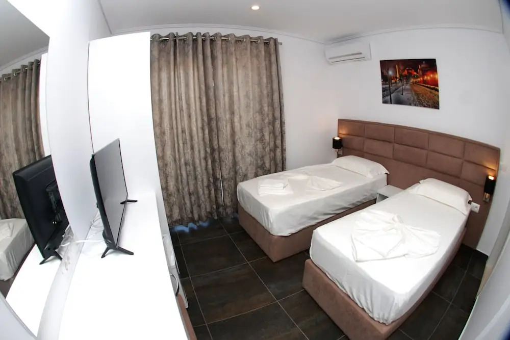 Hotel Piazza