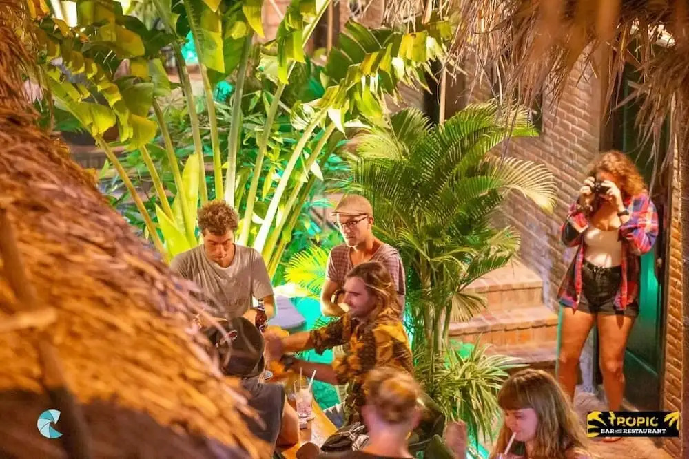 tropic hostel and restaurant