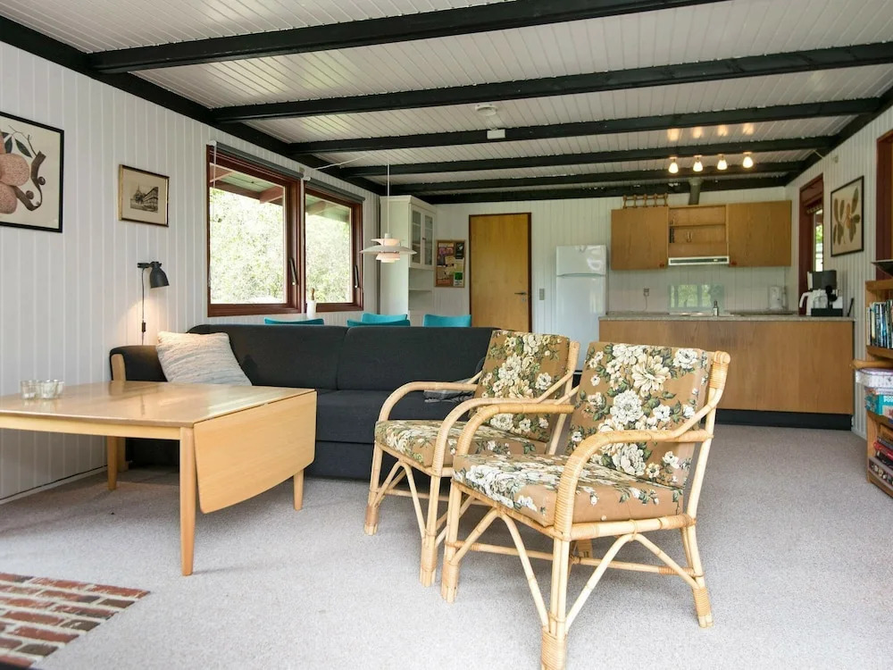 Peaceful Holiday Home in Jutland near Holme Beach