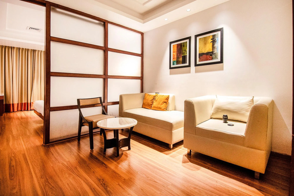 FabHotel High Rise Suites - Nr Marathahalli Bridge