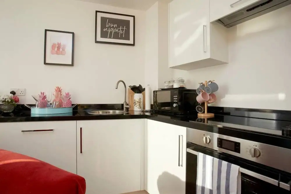 2 Bedroom Apartment, Leeds - Luxury & Contemporary