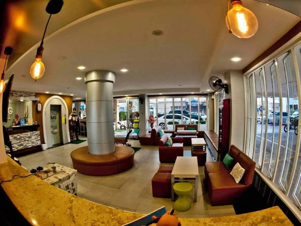 OMG Hotel