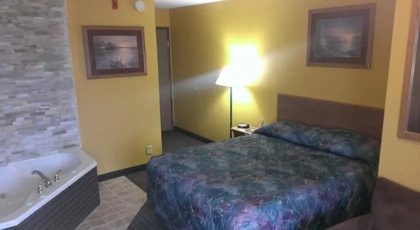 Travelodge by Wyndham Rapid City - Black Hills