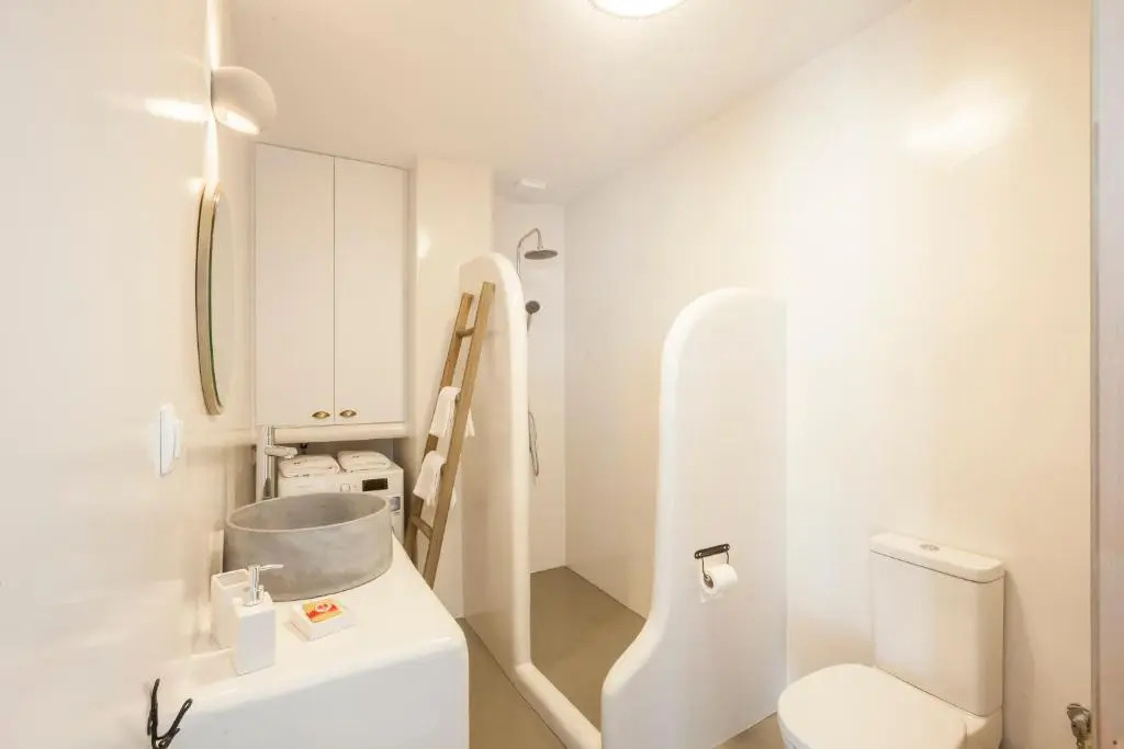 Nautilus Sea View Suite 4