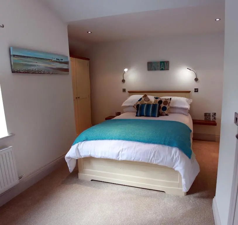 Tudor Lodge Bed & Breakfast