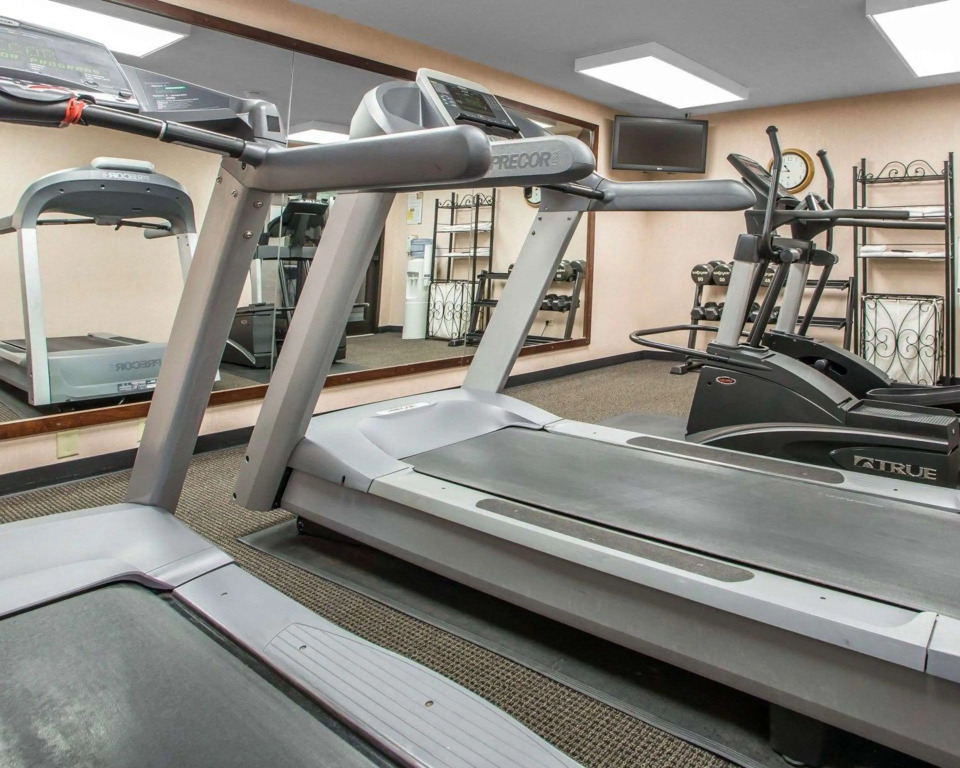 Quality Inn Schaumburg - Chicago near the Mall