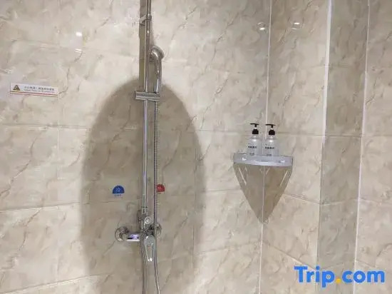 Super 8 Hotel (Hetian tuanjie  square)
