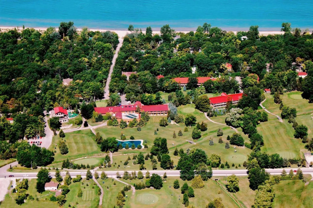 Oakwood Resort