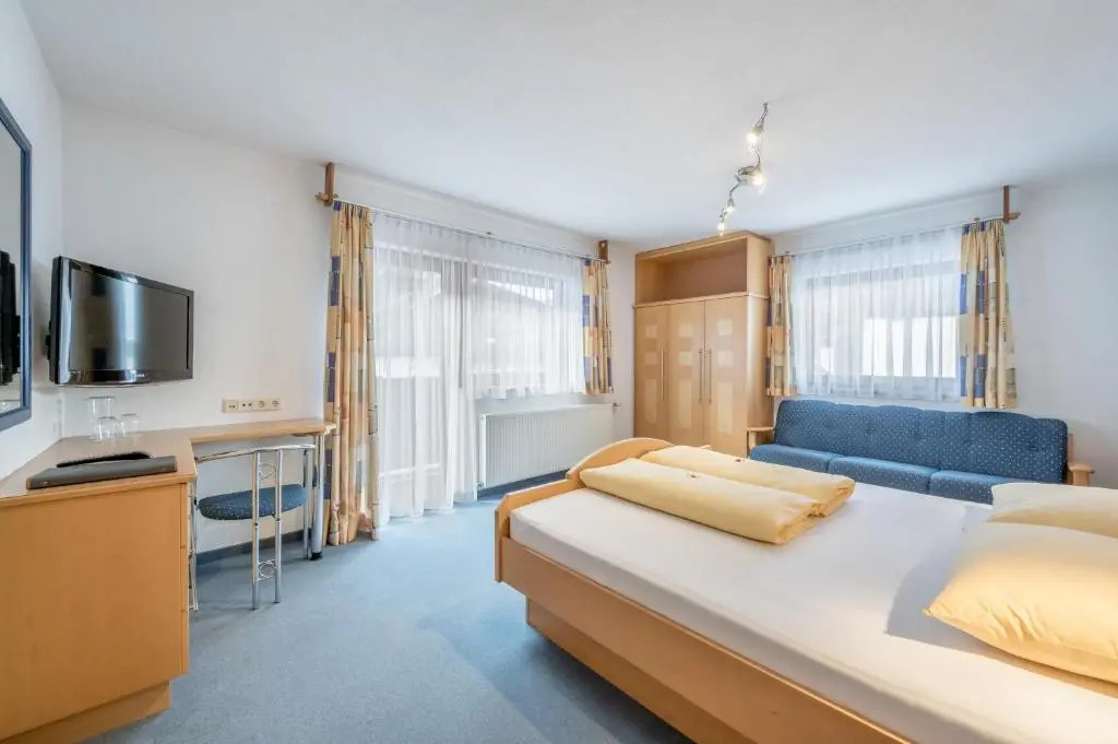Seehüters Hotel Seerose - Piburger See, Ötz