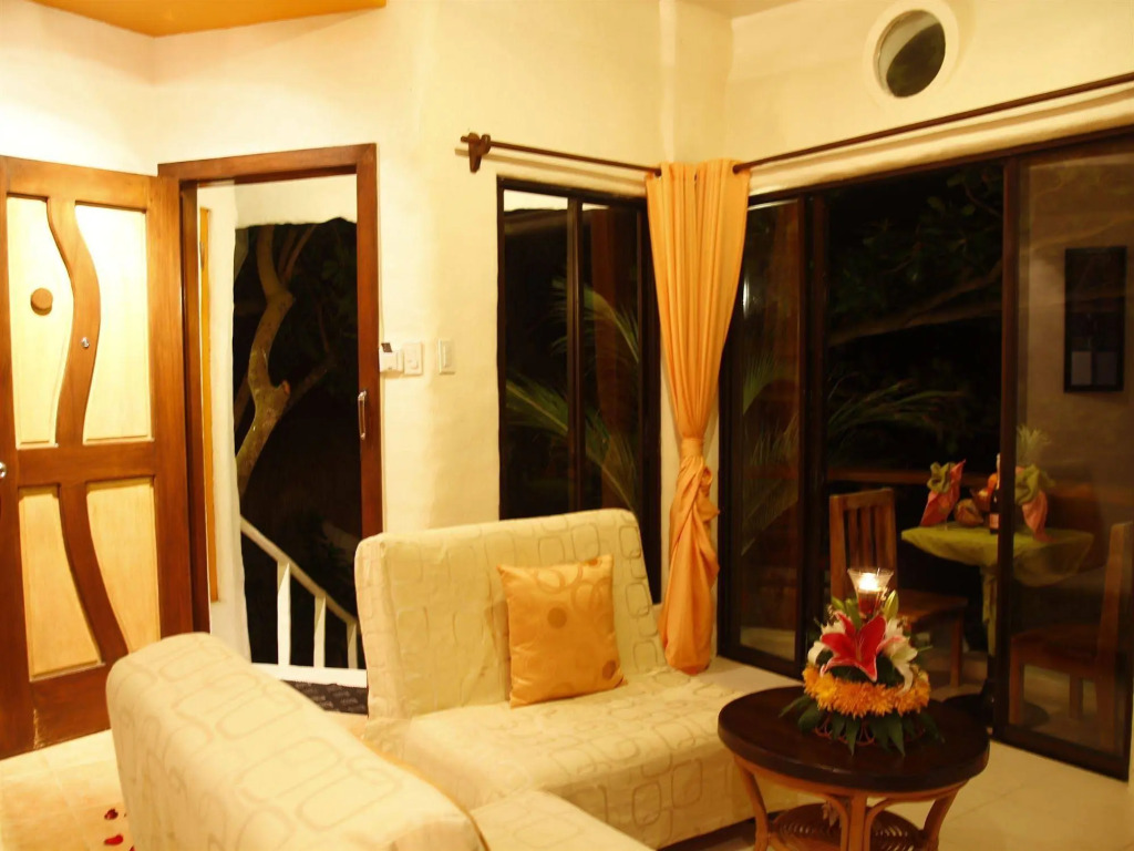 Boracay West Cove