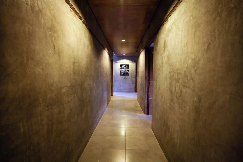 Lokal Bali Hostel