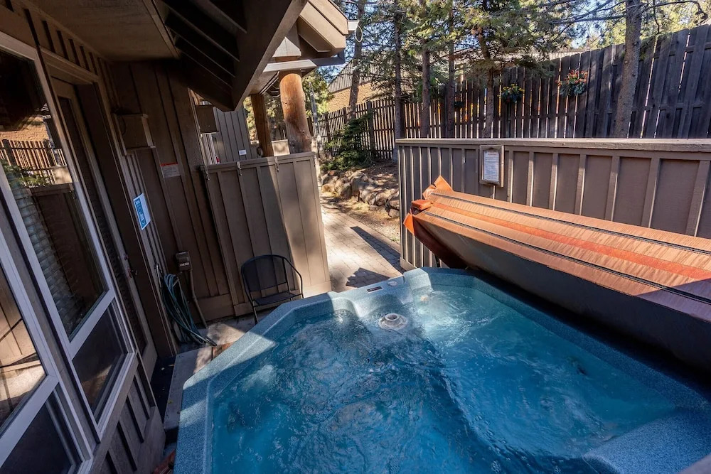 Aquila Lodge - Unit 5