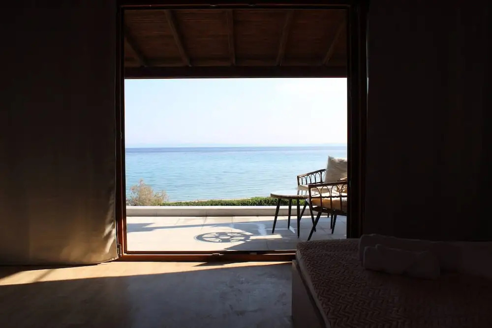 Villa Mare Azul - Luxury Beachfront Retreat in Hanioti, Halkidiki, Greece