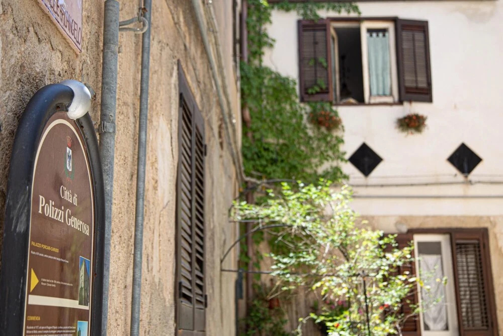 Casa con Giardino interno nel cuore delle Madonie by Wonderful Italy