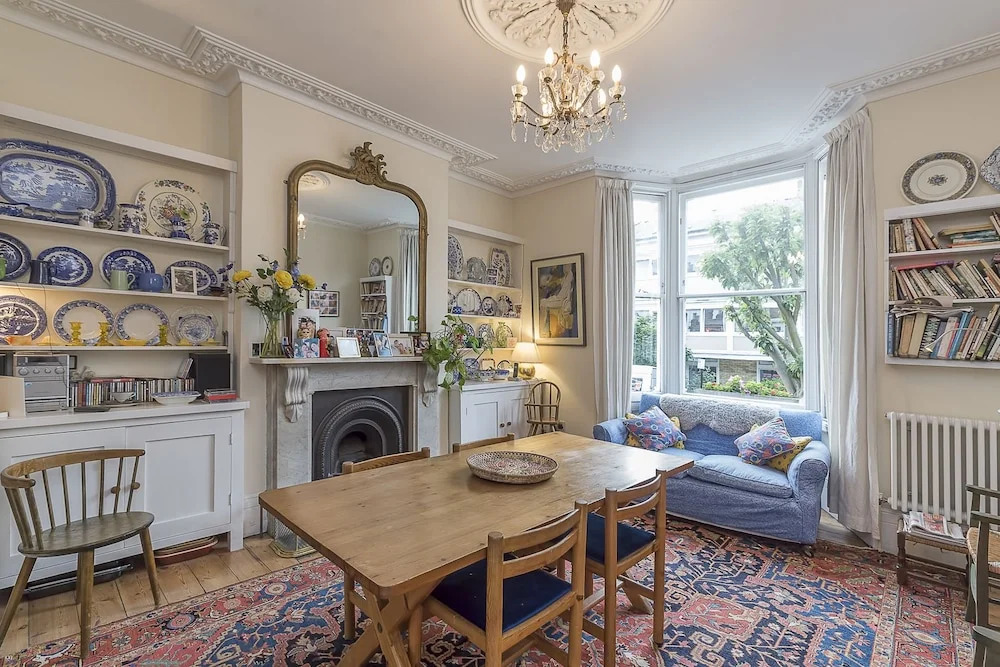 Quiet Home near Hampstead Heath