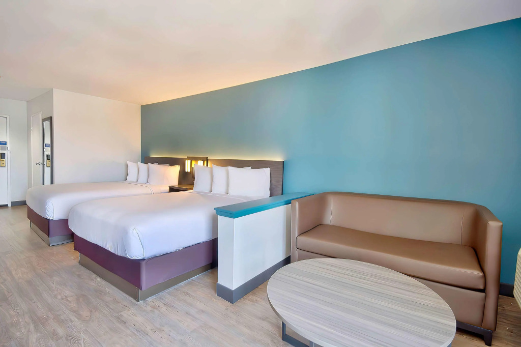 Studio 6 Suites Lawndale, CA South Bay
