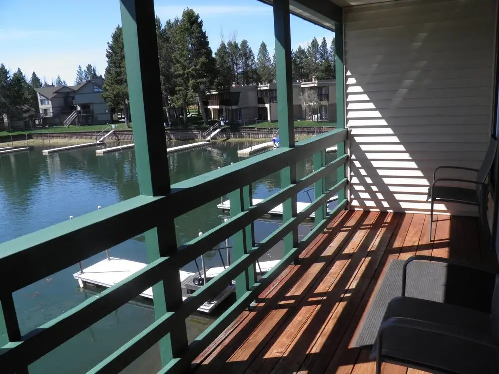 Waterfront Condo With Balcony, Private Boat Dock