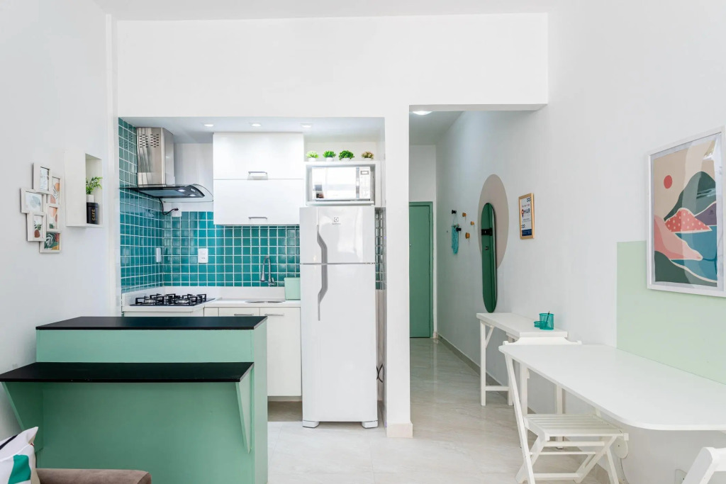 Studio A 60m Da Praia De Copacabana | As 76/810