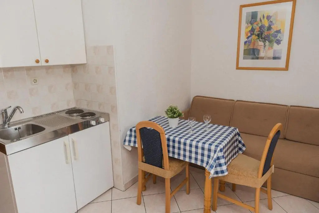 Apartments Josip