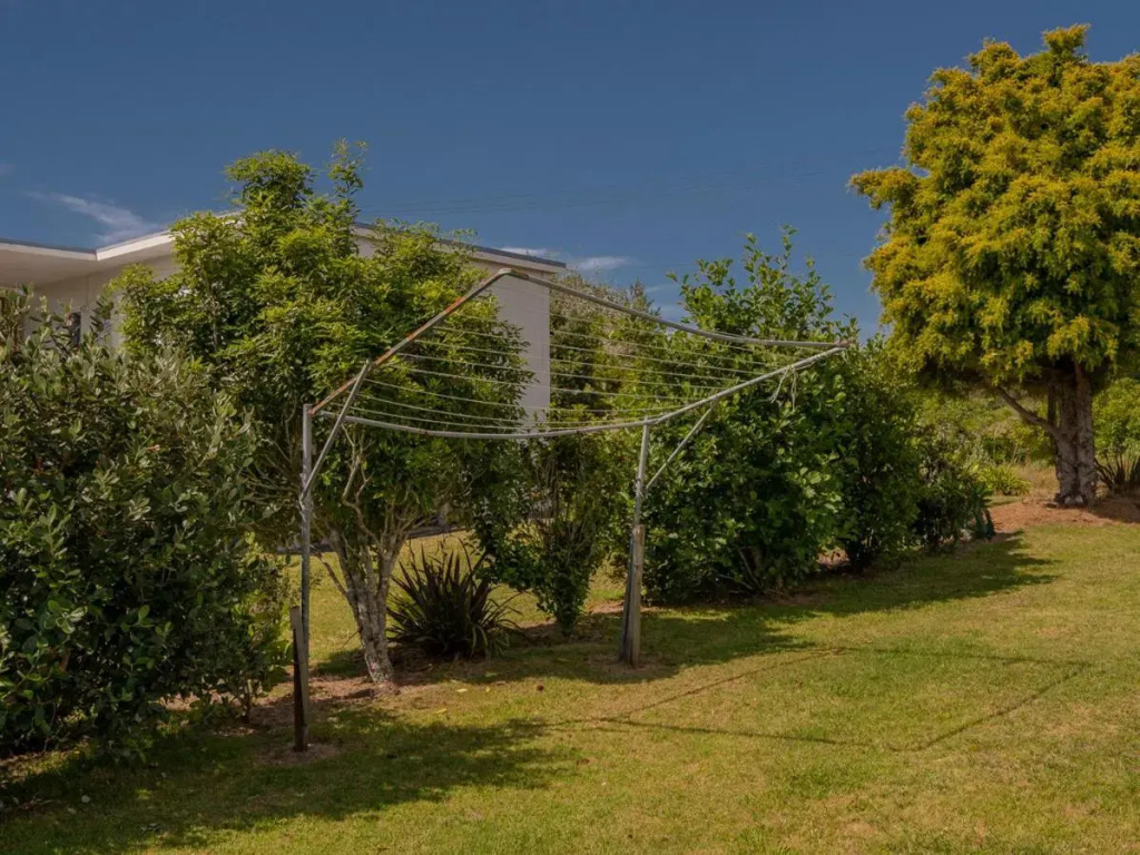 Silver Sands - Cooks Beach Holiday Home
