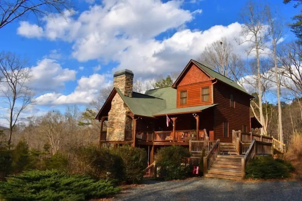 Wolf Mountain Hideaway