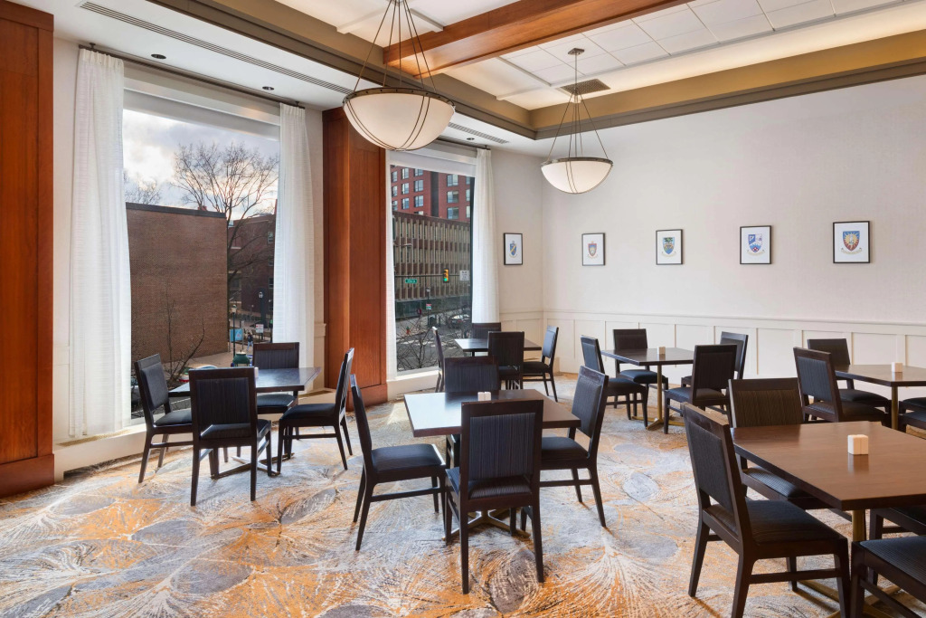 The Inn at Penn, A Hilton Hotel