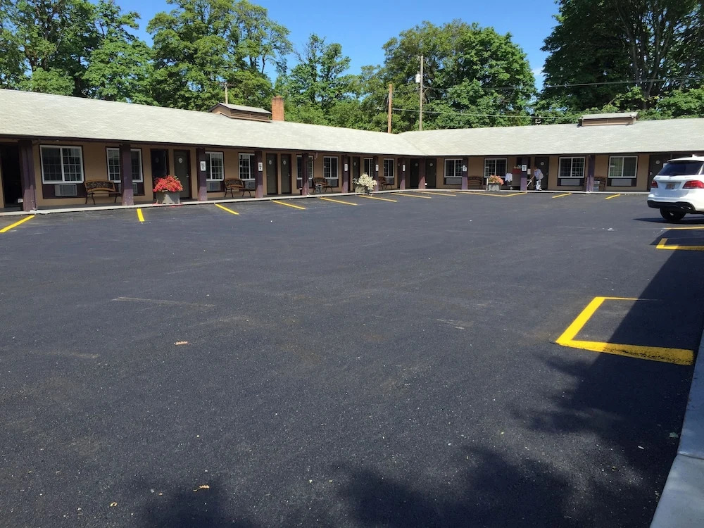 Downtown Inn