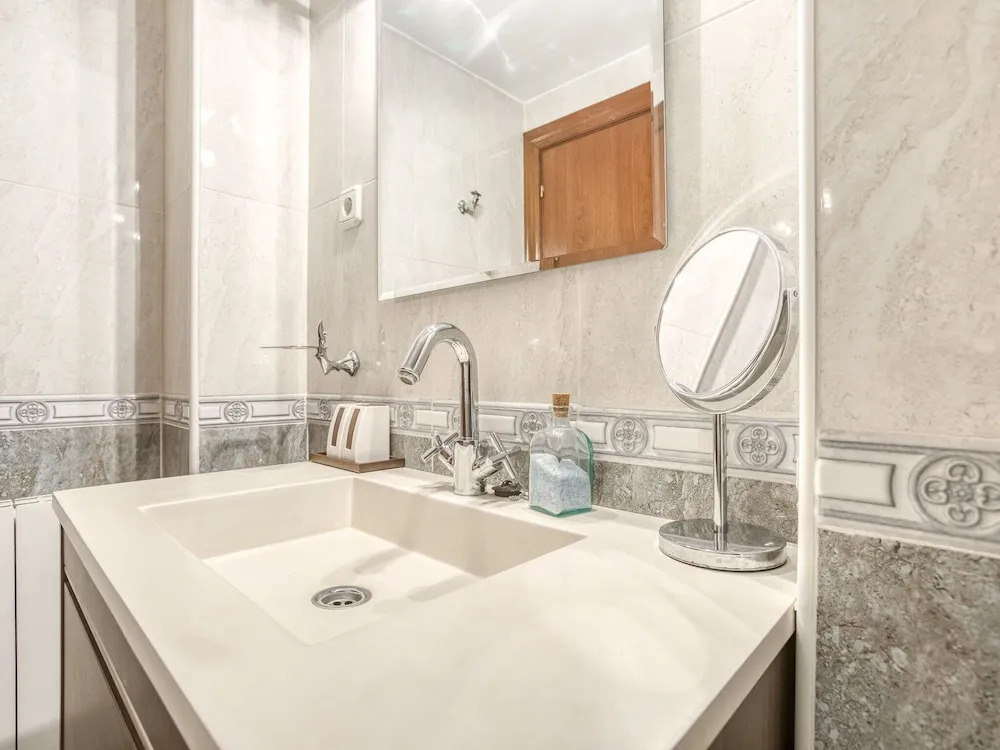 Appartement TOSSA de MAR (CALA SALIONC)