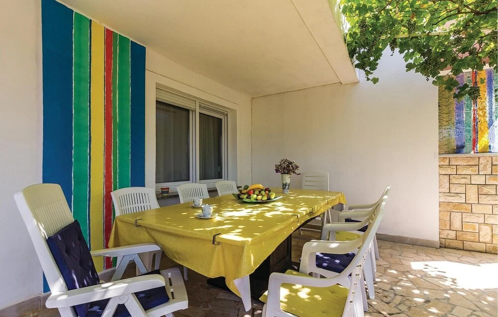 Four-Bedroom Holiday Home In Pula