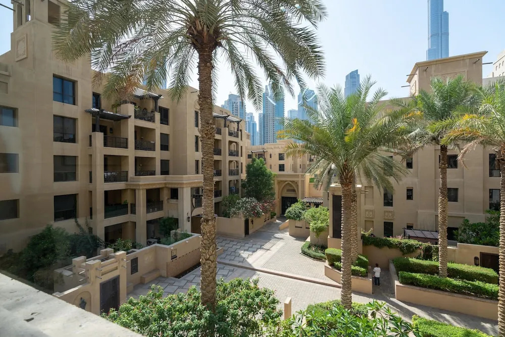 Whitesage - Fully Renovated Spacious 2Br Apt. With Burj Views