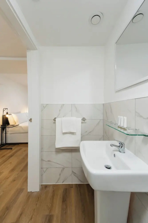 8 Stanley Street Apart-Hotel