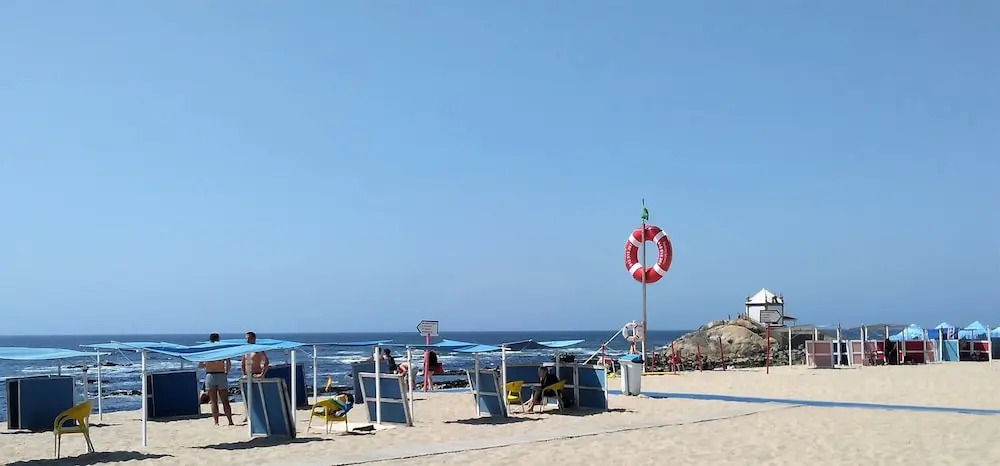 Portohall Beach & Jacuzzi