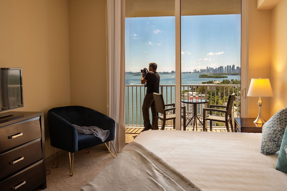 Shorecrest Miami Bay