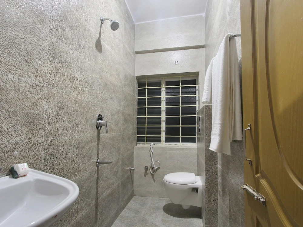 Sandal Leaf Park by OYO Rooms