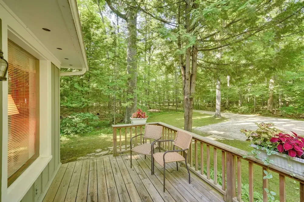 Pine Cottage Duplex w/ Deck: Walk to State Park