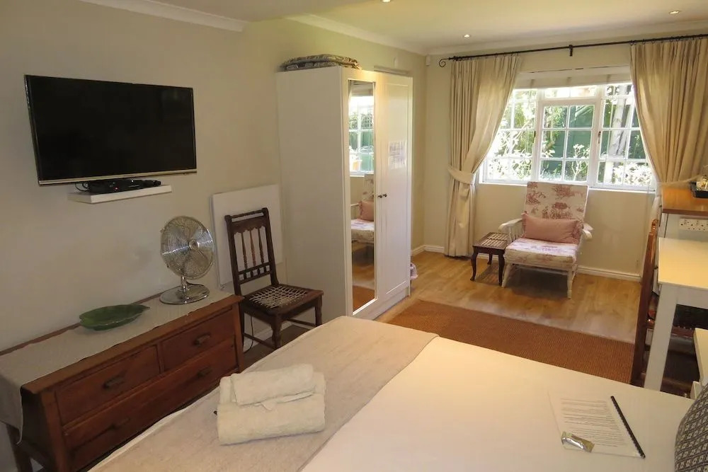 The Oval Bed and Breakfast
