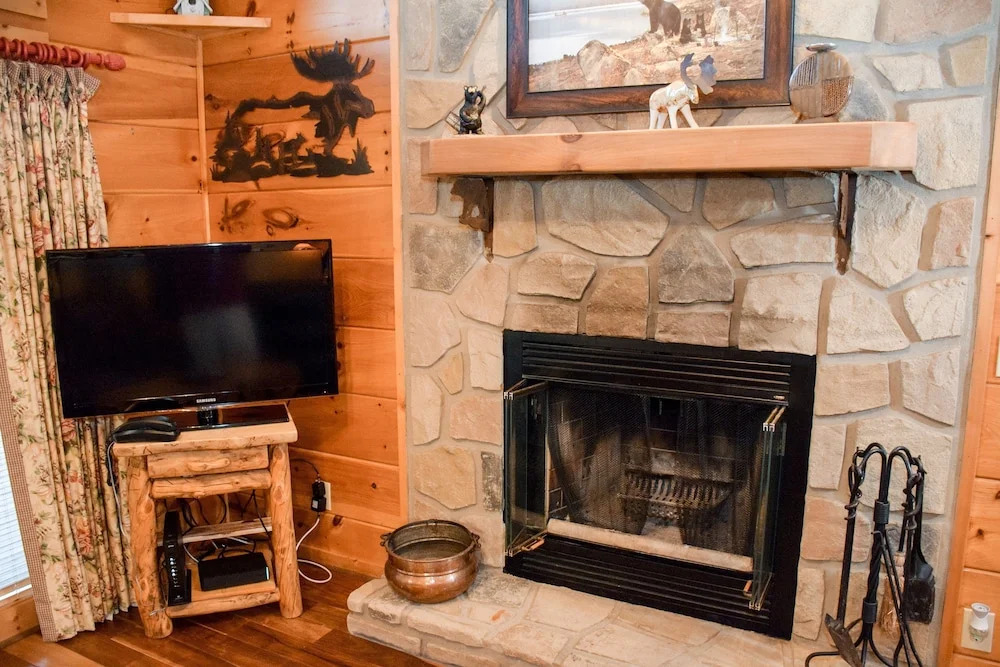 MAKING MEMORIES - 3 Br Cabin