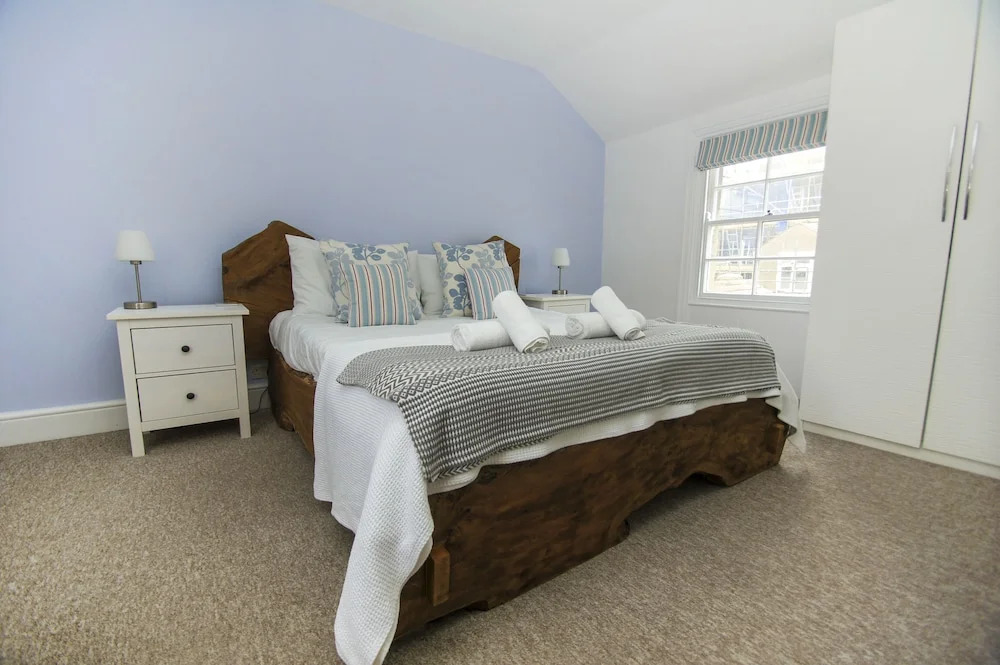 Marine Cottage Parking by Brighton Holiday Lets