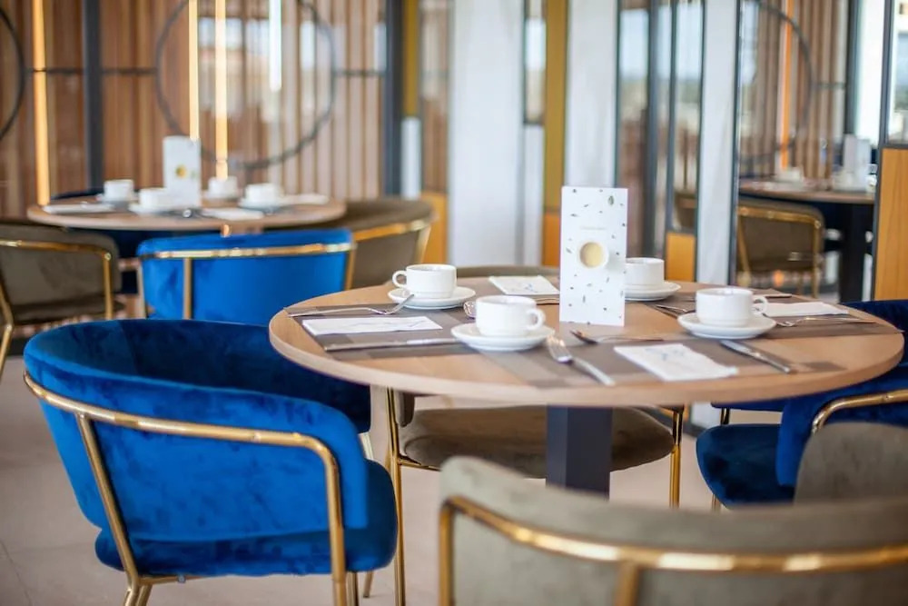 Grupotel Playa de Palma Suites & Spa
