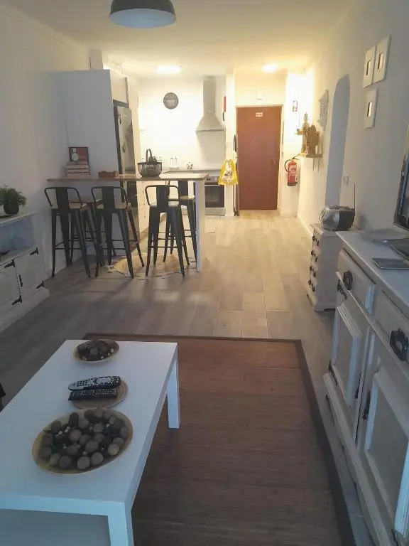 Carvoeiro Travel, 100m from Carvoeiro Beach